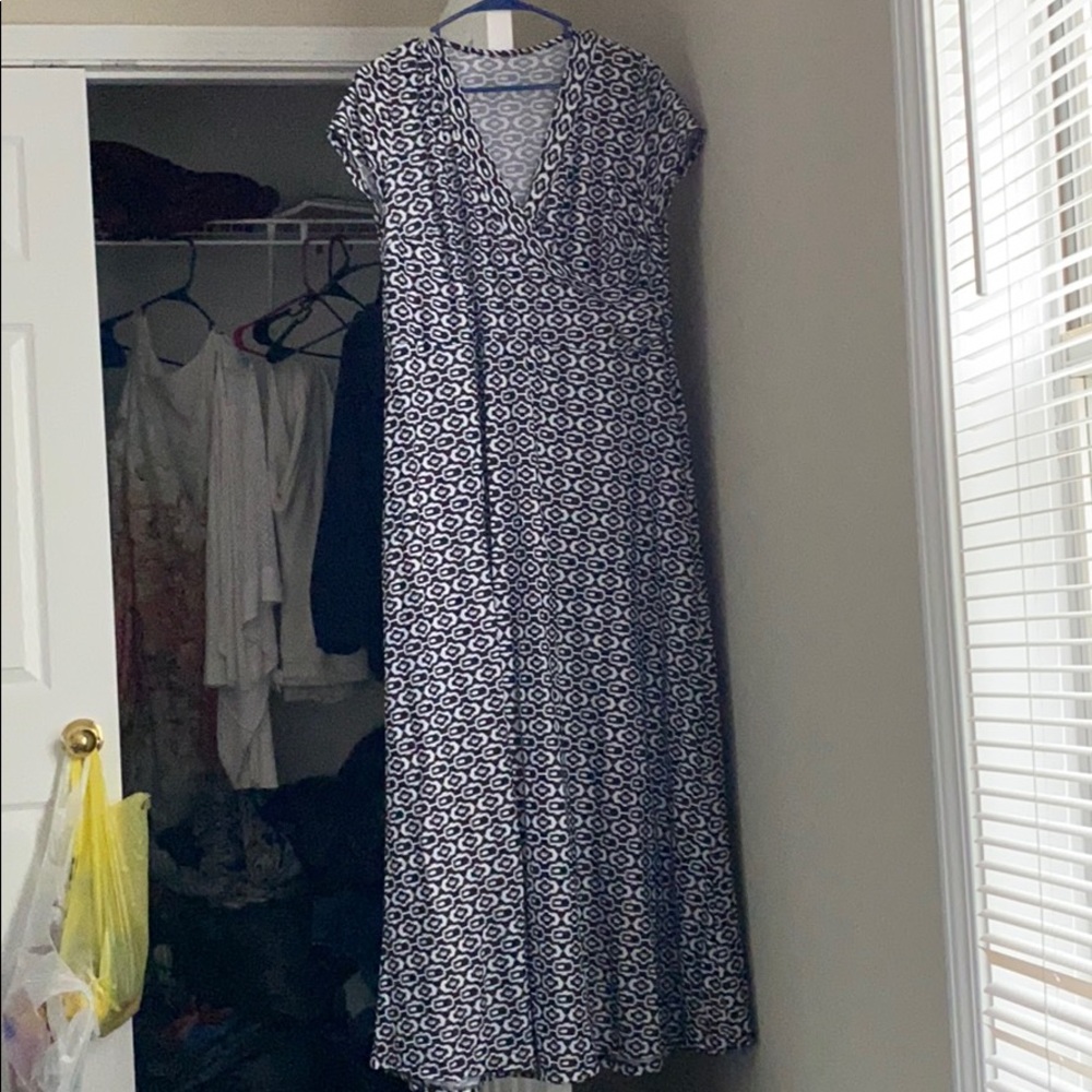 Black and white maxi dress